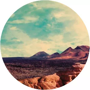 Who Built the Moon? - Studio album by Noel Gallagher's High Flying Birds