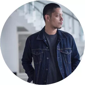 Widi Puradiredja - Musician