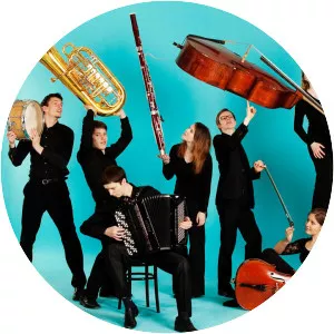 Wiener Jeunesse Orchester - Musical group