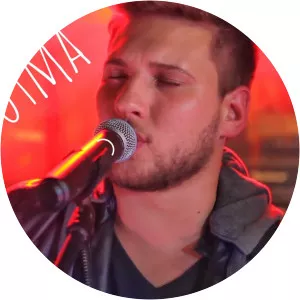 Wikus Botma - Singer