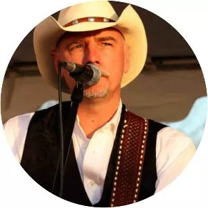 Wil Gravatt - Musical artist