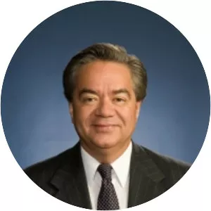 William J. Martínez