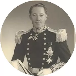 William Vanneck, 5th Baron . . .