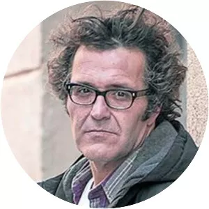 Willy Uribe - Author