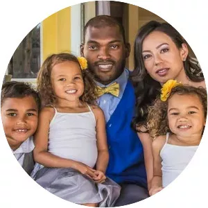 Winston Justice - American football offensive tackle