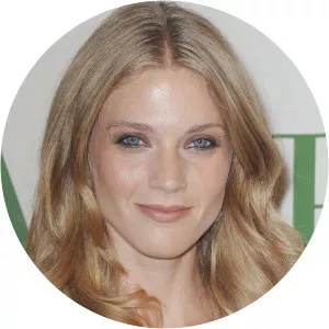 Winter Ave Zoli - American actress