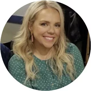 Winter Renshaw - Author