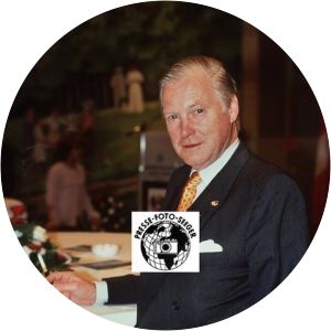 Wolfgang-Ernst, Prince of Ysenburg and Büdingen