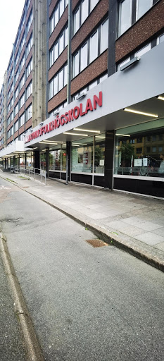 Women's Folk High School