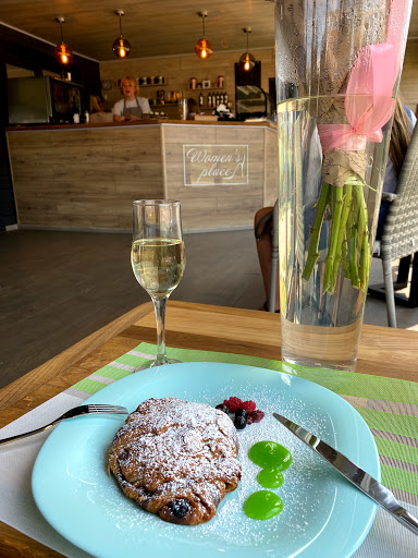 Women's Place - Cafe