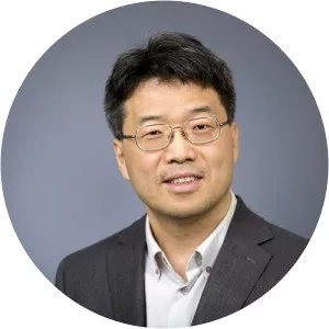 Won Namgoong photograph