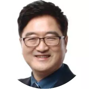 Woo Won-shik - Member of the National Assembly of the Republic of Korea