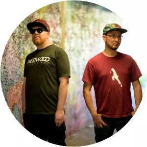 Wood N' Soo - Musical artist