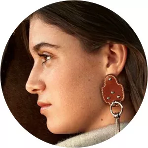 Xana Martínez photograph