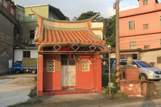 Xiafu - Bus stop in Taiwan