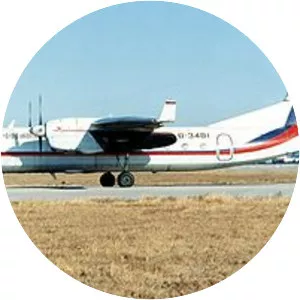 Xian Y-7 - Aircraft model