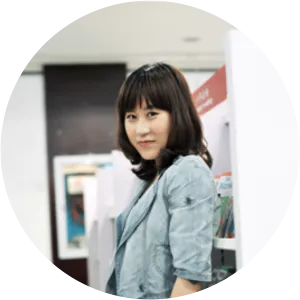 Xin Yi Wu - Chinese writer