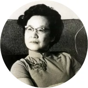 Xiuya Zhang - Writer
