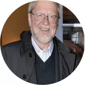 Xukun Ji - Per Stig Møller's wife