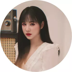 Yến Tatoo