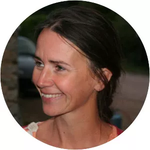 Yael Vent des Hove - Author