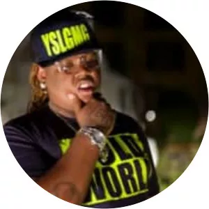 Yakki Divioshi - Musical artist