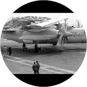 Yakovlev Yak-44 - Aircraft model