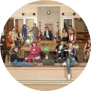 Yalan Dünya photograph