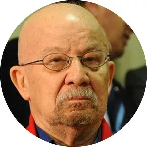 Yalçın Küçük - Turkish writer