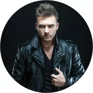 Yam Nor - Musical artist