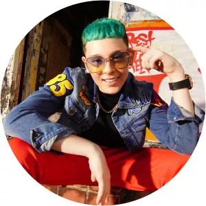 Yan Block - Musical artist