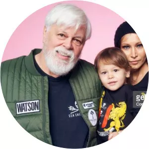 Yana Rusinovich - Paul Watson's wife