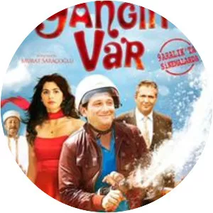 Yangın Var - 2011 ‧ Dram/Romantik ‧ 1 saat 39 dakika