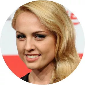 Yanina Studilina - Russian theater actress