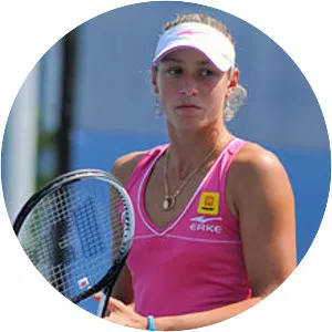 Yanina Wickmayer