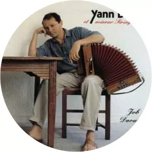 Yann Dour Musician