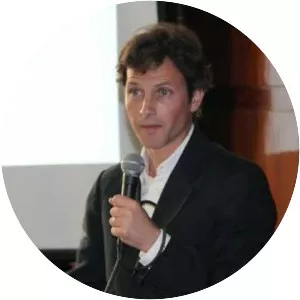 Yann Kerbrat - Author