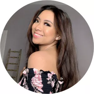 Yanni Bunagan - Michael V.'s daughter