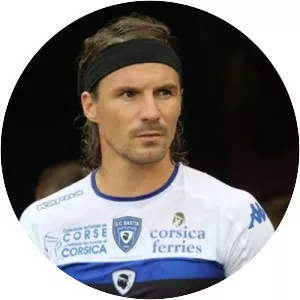 Yannick Cahuzac - French former football player