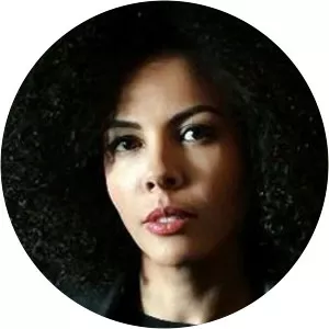 Yara Monteiro - Writer