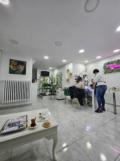 Yasemin Beauty - Beauty salon in Istanbul