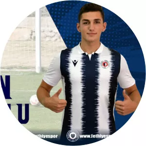 Yasin Uzunoğlu - Football player