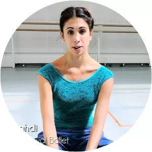 Yasmine Naghdi - Dancer