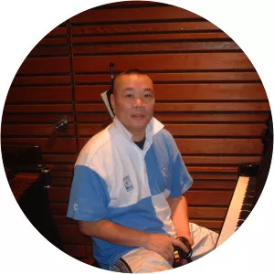 Yasuharu Nakanishi