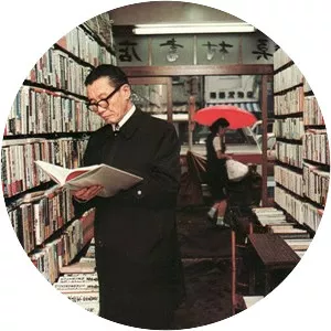 Yasuji Toita - Japanese critic