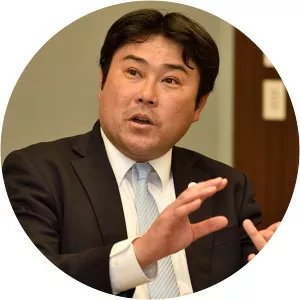 Yasuyuki Watanabe