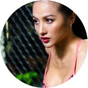 YaYa Truong Nhi (Yaya Trương Nhi)