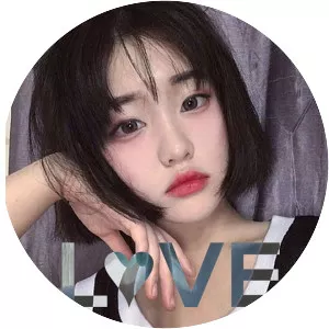 YAYYOUNG - Musical artist