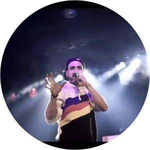 Yeah Yon Musician - Musical artist