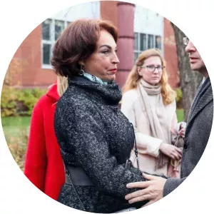 Yelena Bombina photograph